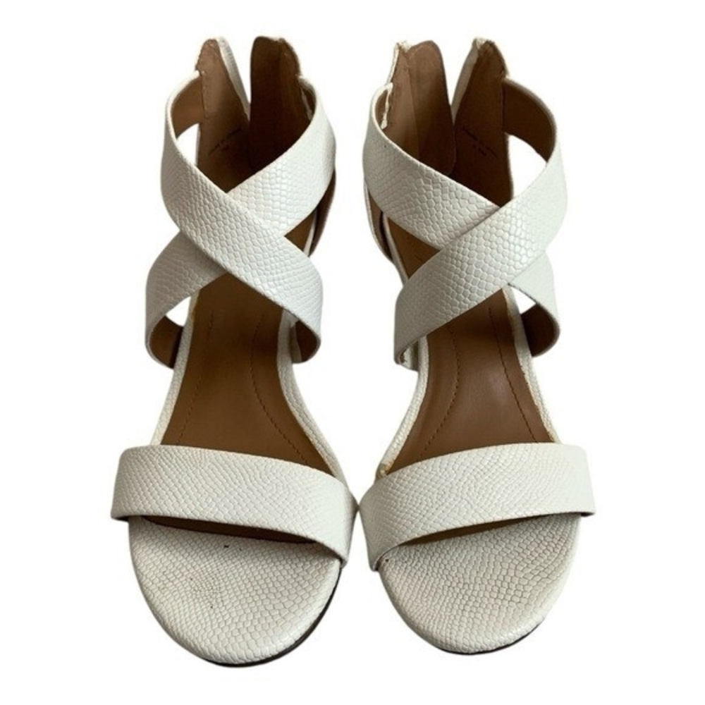 Style & Co White Leatherette Low Heel Sandals Women's Shoes Size 5.5 Stiletto - Picture 4 of 9